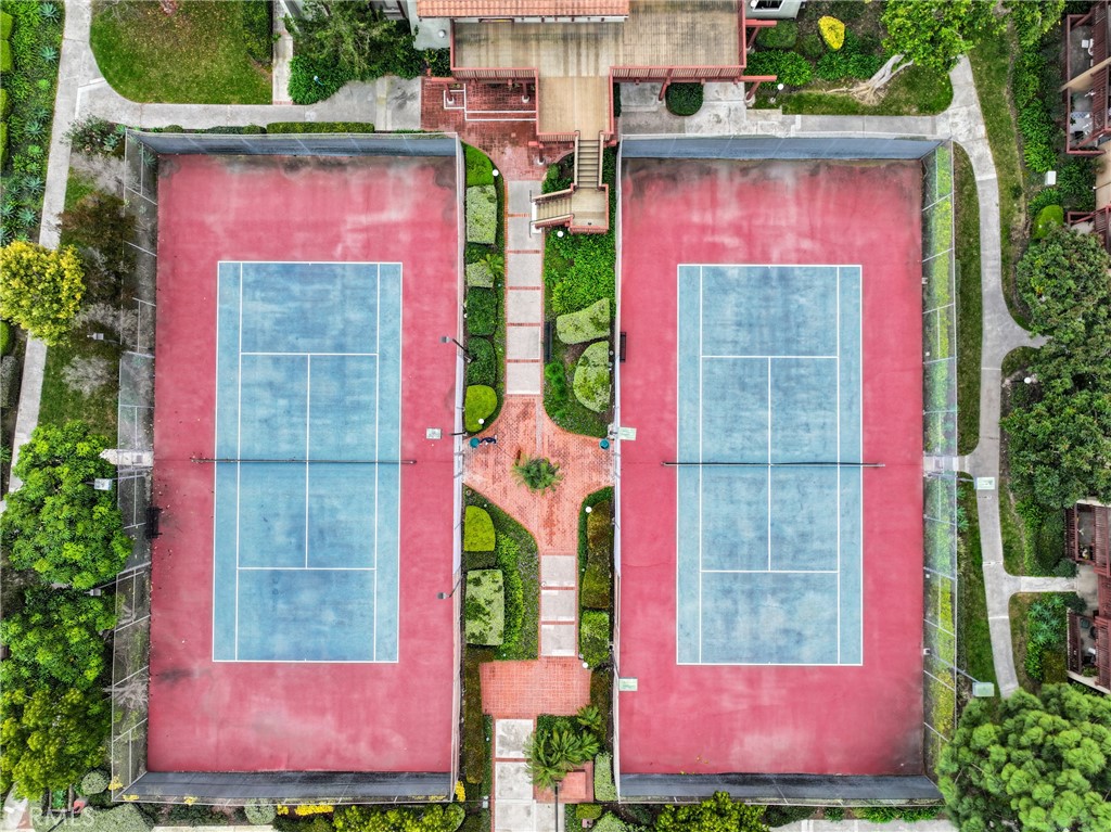 1000 W Macarthur Boulevard 113