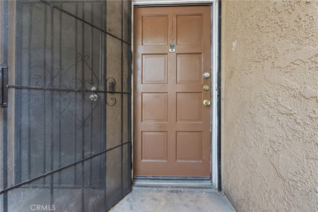 1001 W Macarthur 110