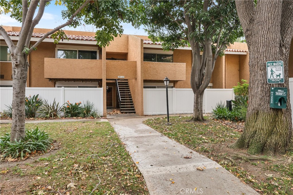 1001 W Macarthur 110
