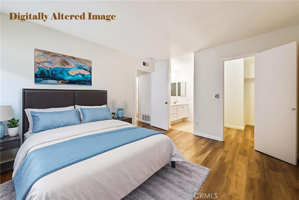 1001 W Macarthur 110