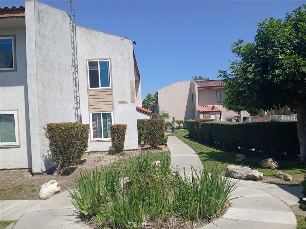 2521 W Sunflower R1