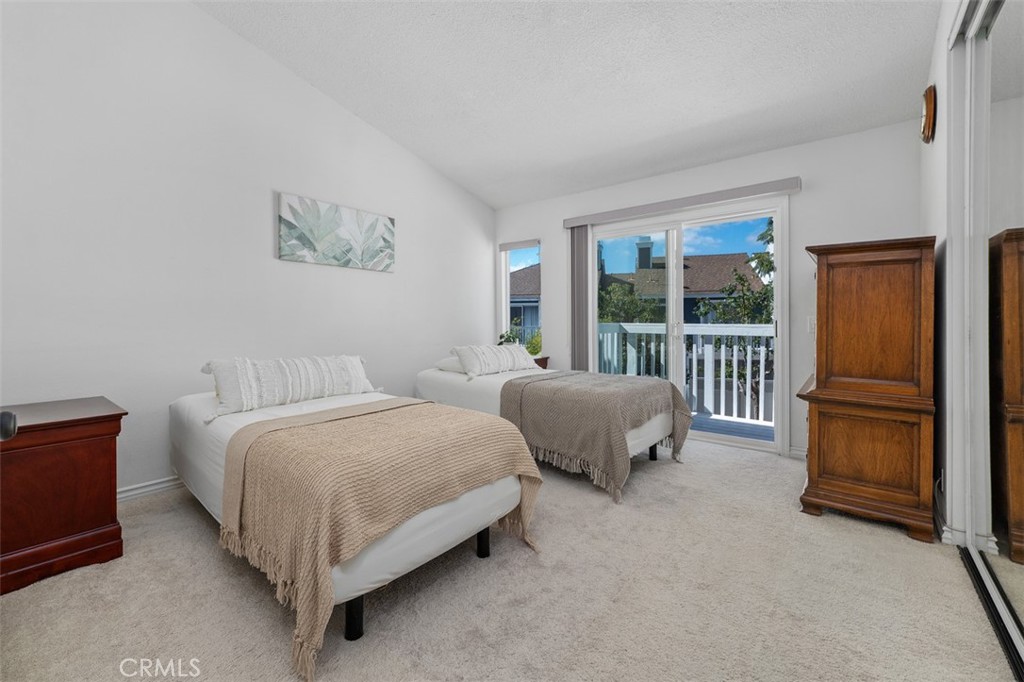 65 Briarwood Lane 86