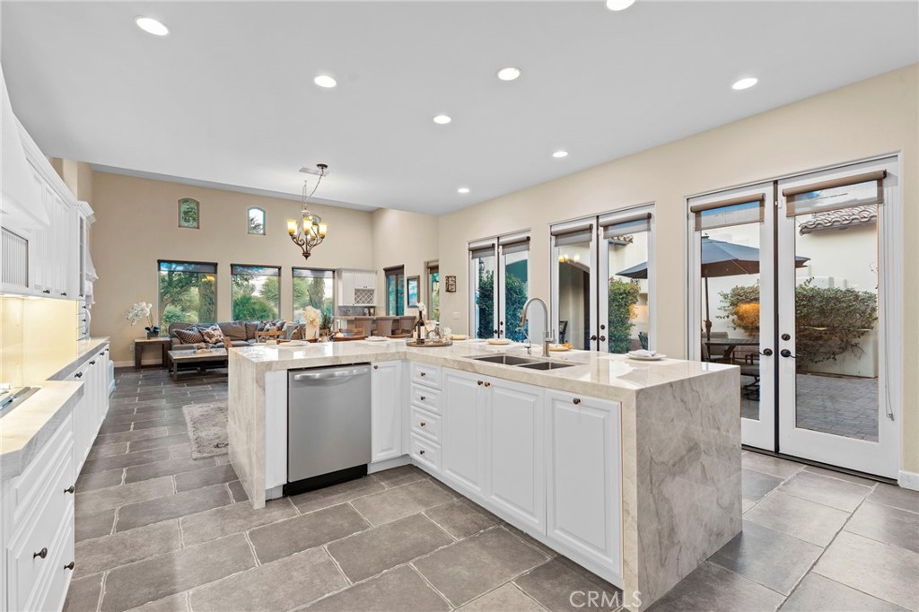 81400 National Drive