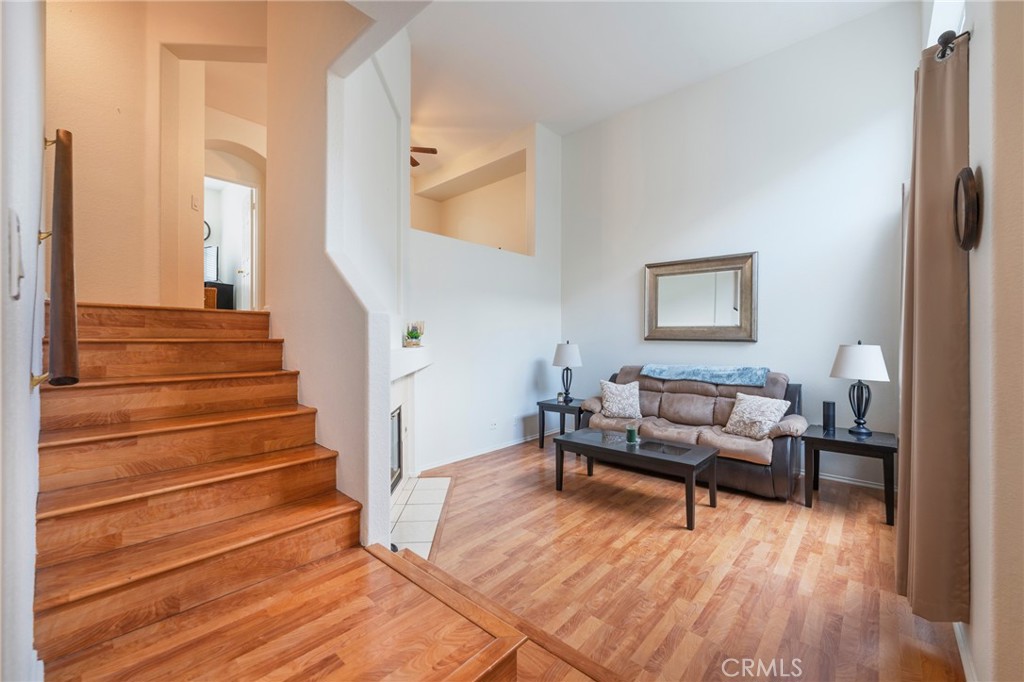 13535 Cobblestone Ln