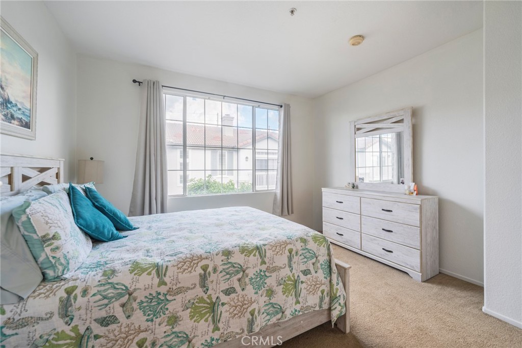 13535 Cobblestone Ln