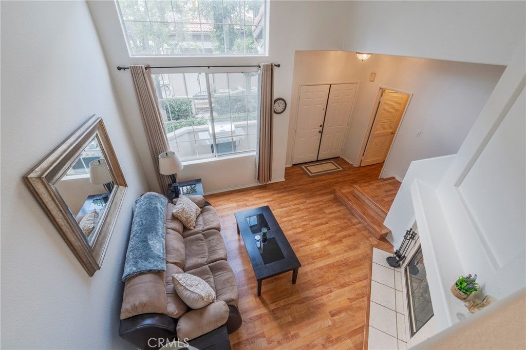 13535 Cobblestone Ln