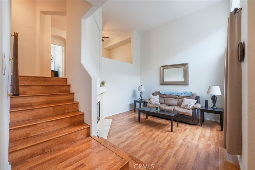 13535 Cobblestone Ln