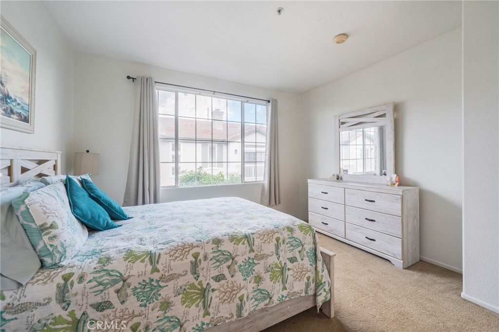 13535 Cobblestone Ln