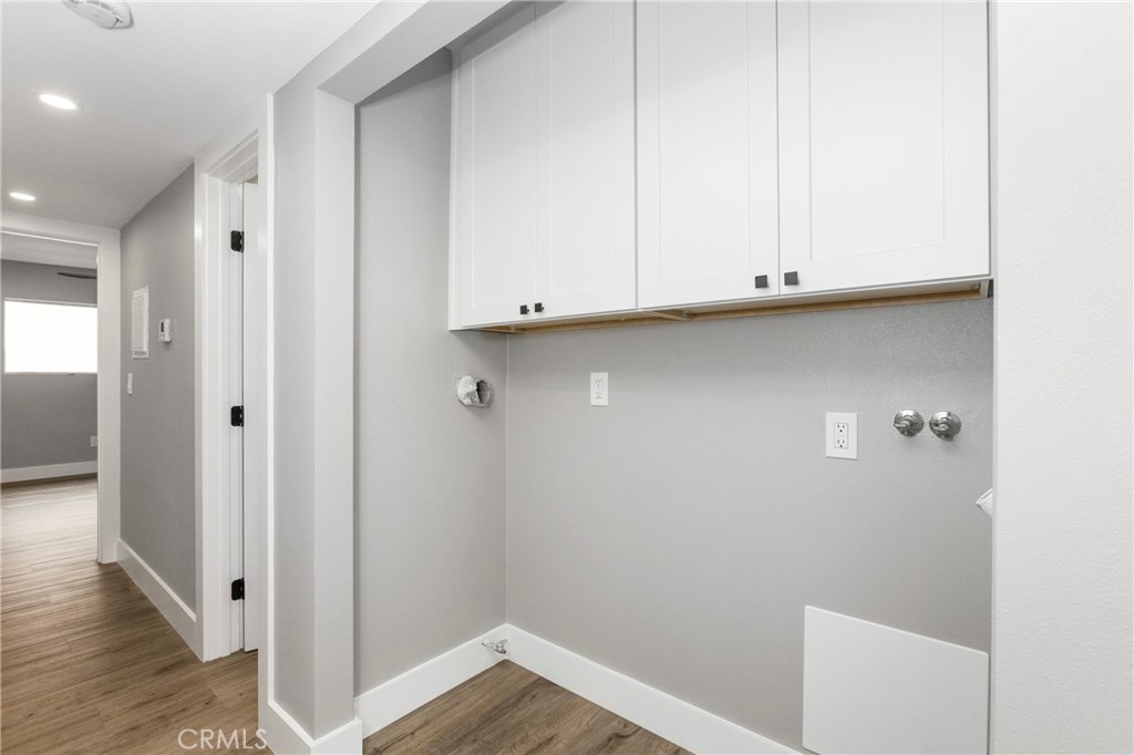 31377 Los Rios 64F