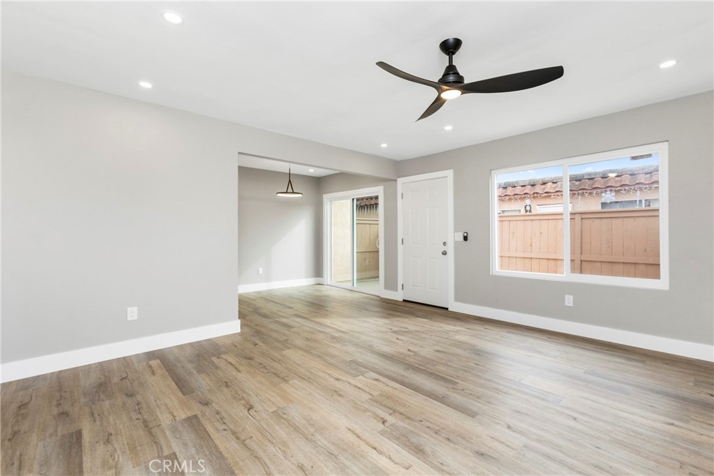 31377 Los Rios 64F