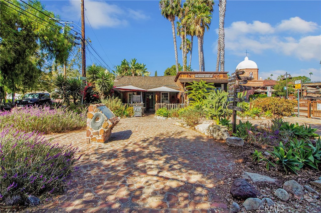 31377 Los Rios 64F