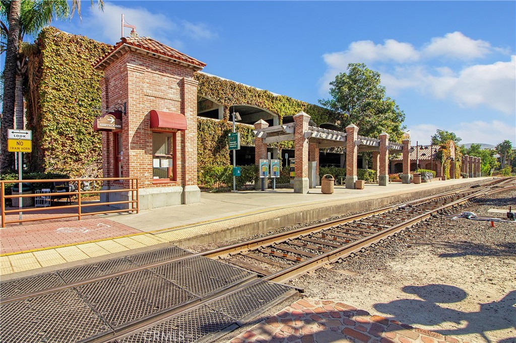 31377 Los Rios 64F