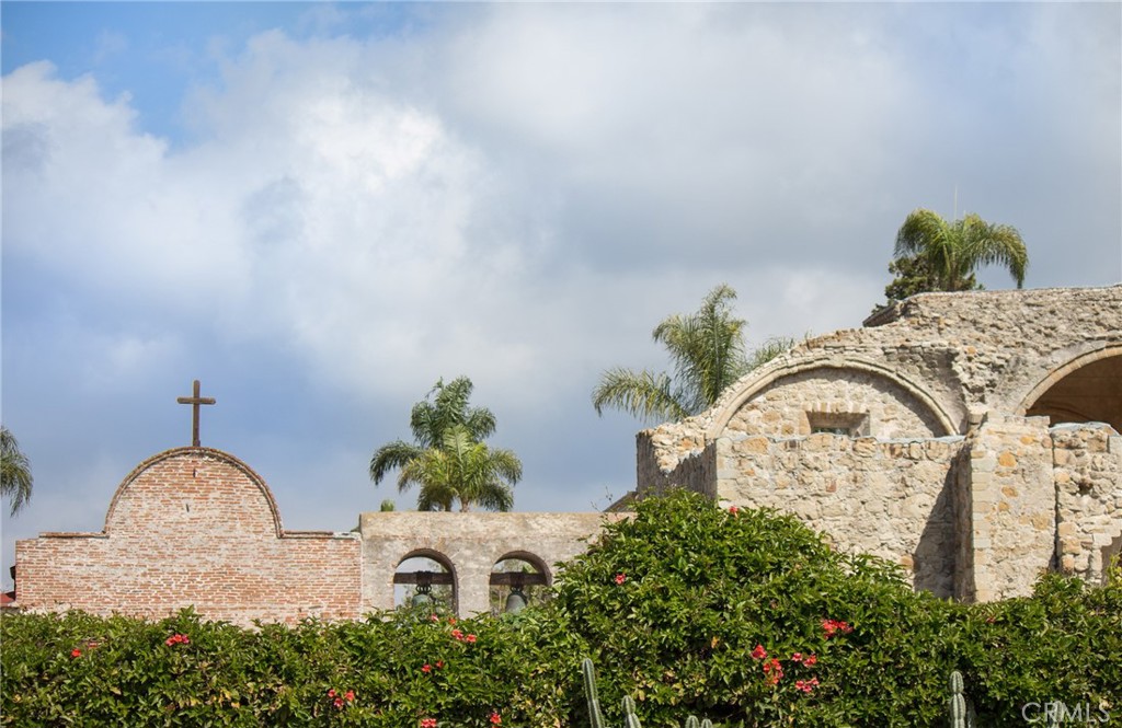 31377 Los Rios 64F