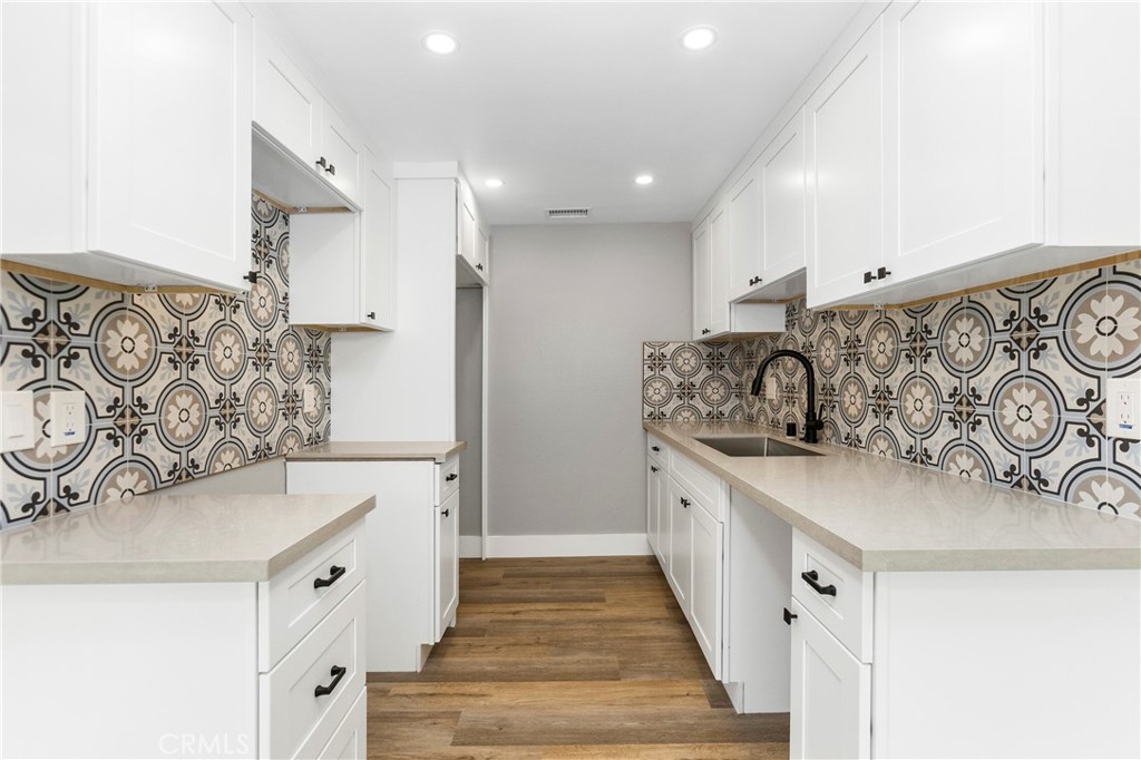 31377 Los Rios 64F