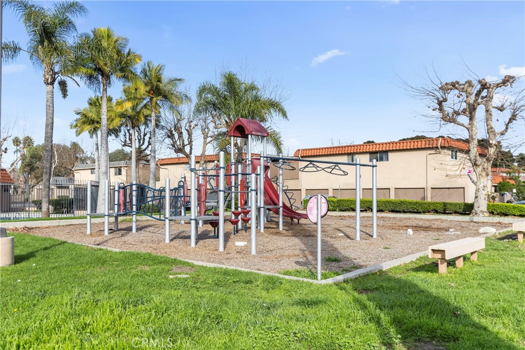 31377 Los Rios 64F