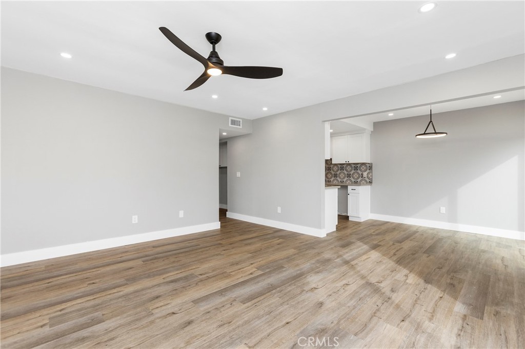 31377 Los Rios 64F