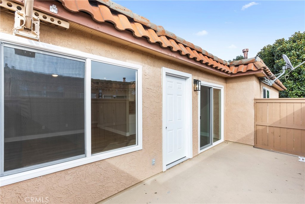 31377 Los Rios 64F