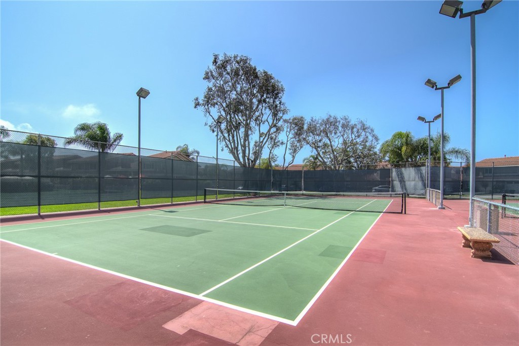 7802 Bayport Drive 28