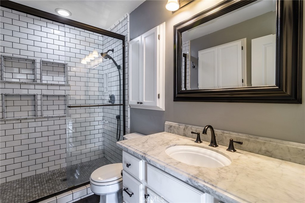 7802 Bayport Drive 28