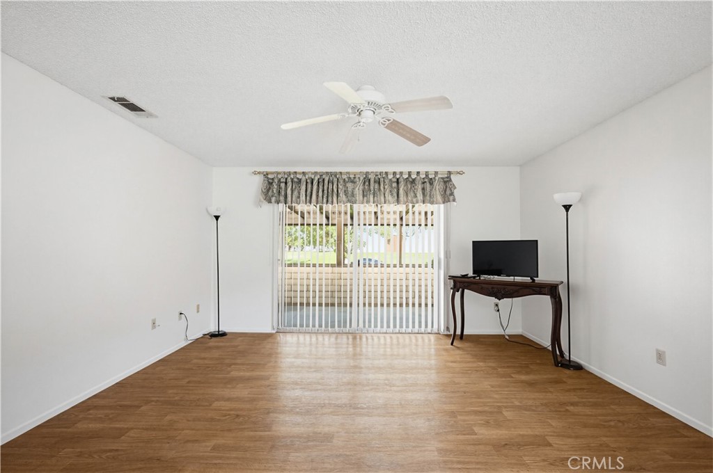 643 W Villa Chaparral