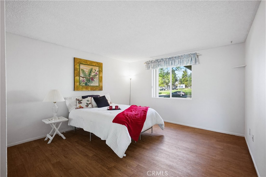 643 W Villa Chaparral