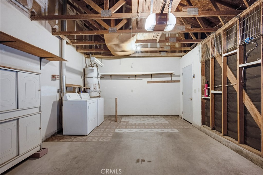 643 W Villa Chaparral