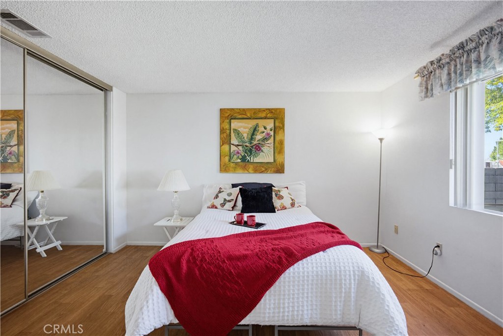 643 W Villa Chaparral