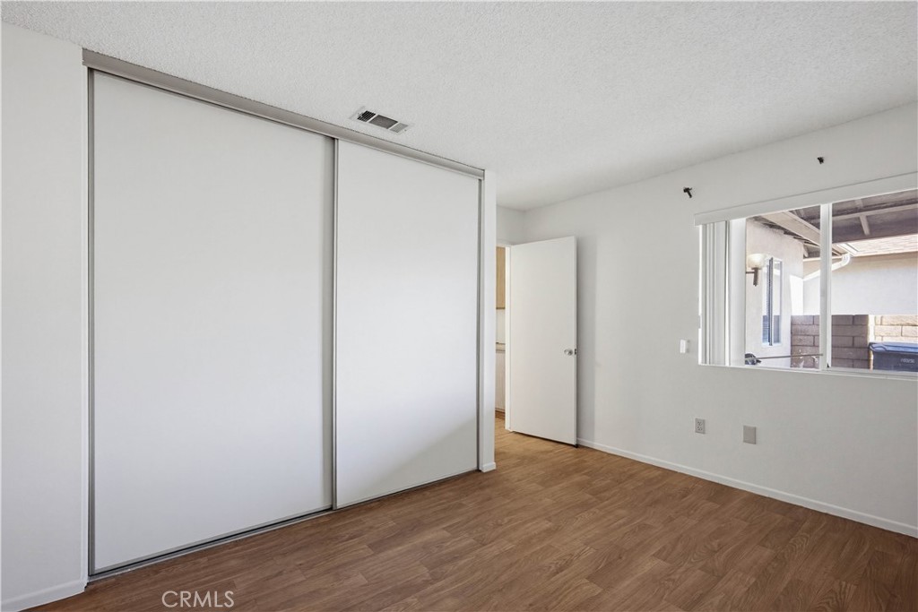 643 W Villa Chaparral