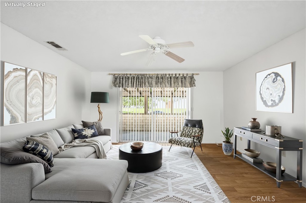 643 W Villa Chaparral