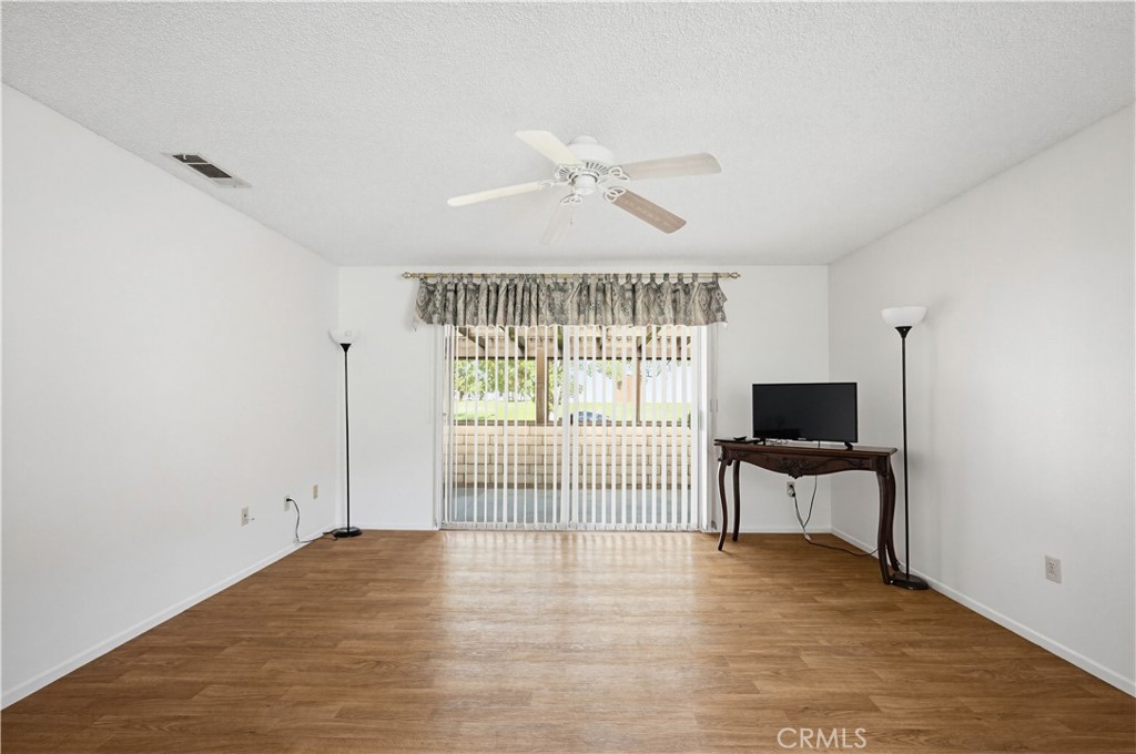 643 W Villa Chaparral