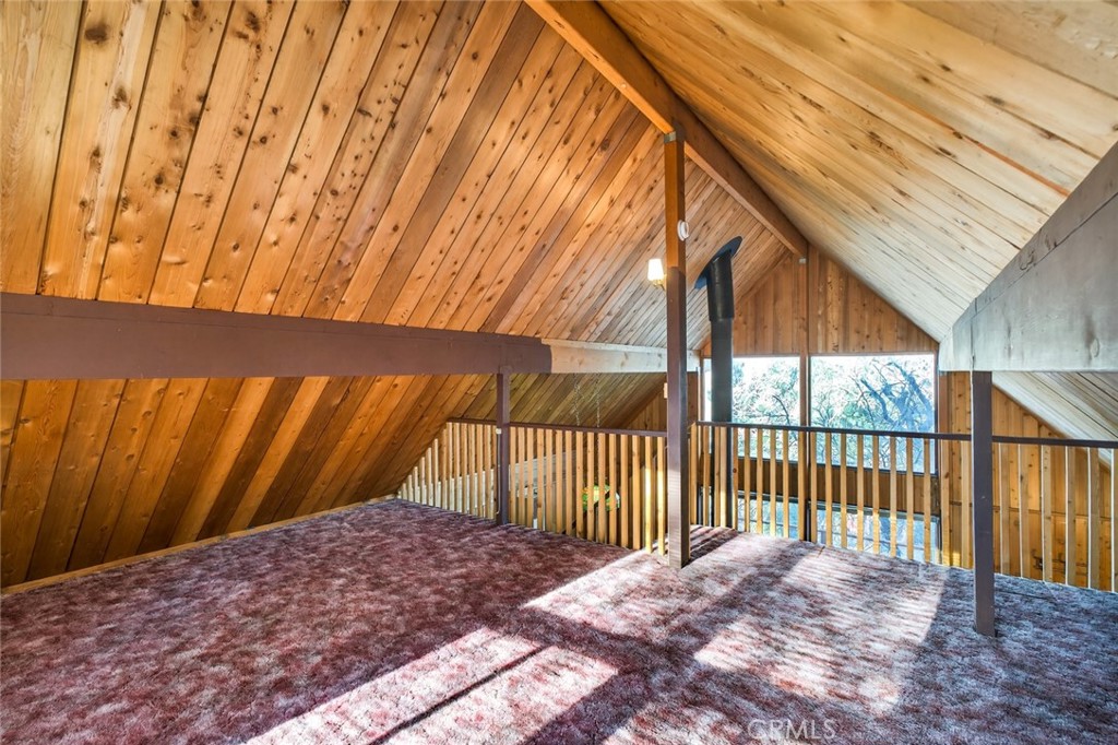 845 Villa Grove