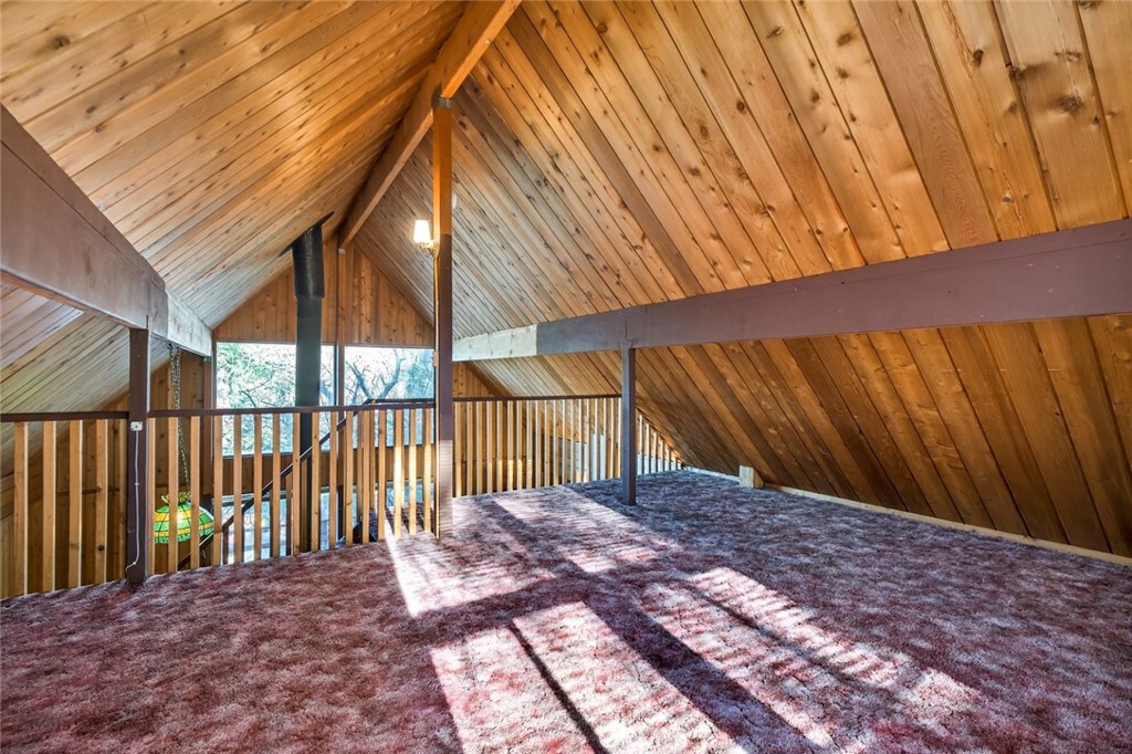 845 Villa Grove