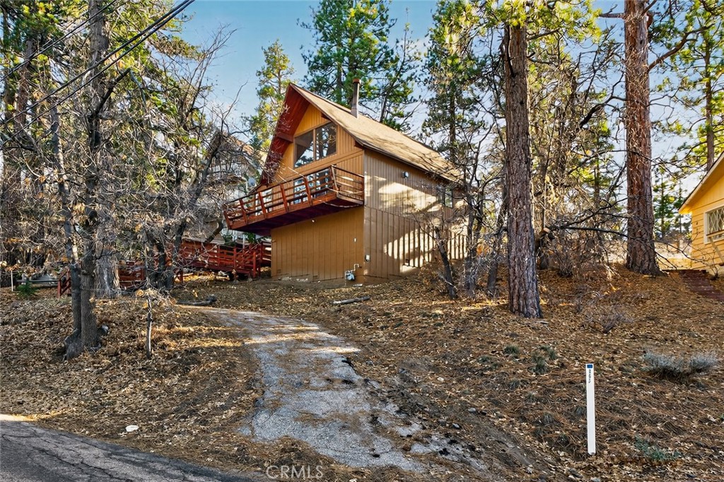 845 Villa Grove