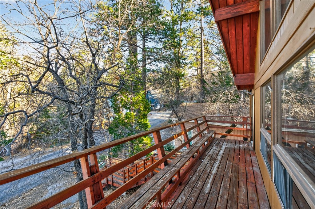 845 Villa Grove