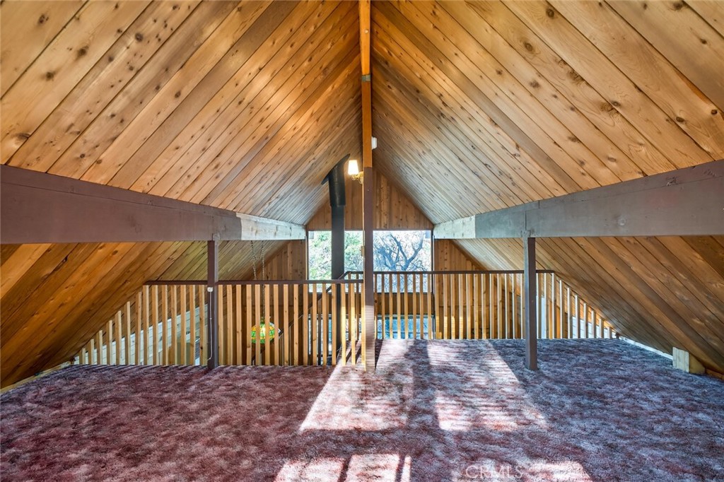 845 Villa Grove