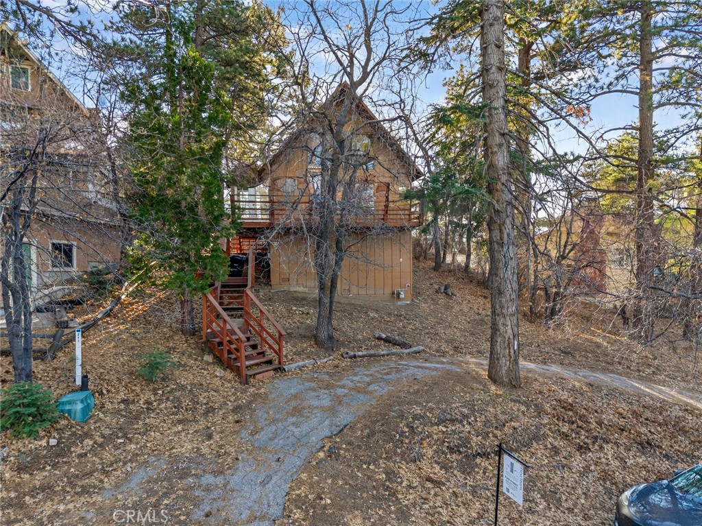 845 Villa Grove