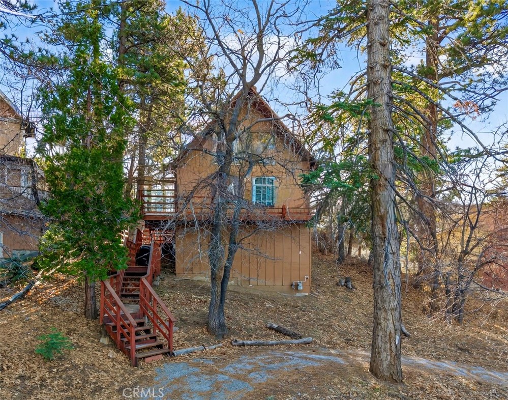 845 Villa Grove