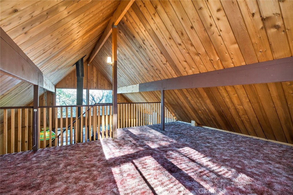 845 Villa Grove