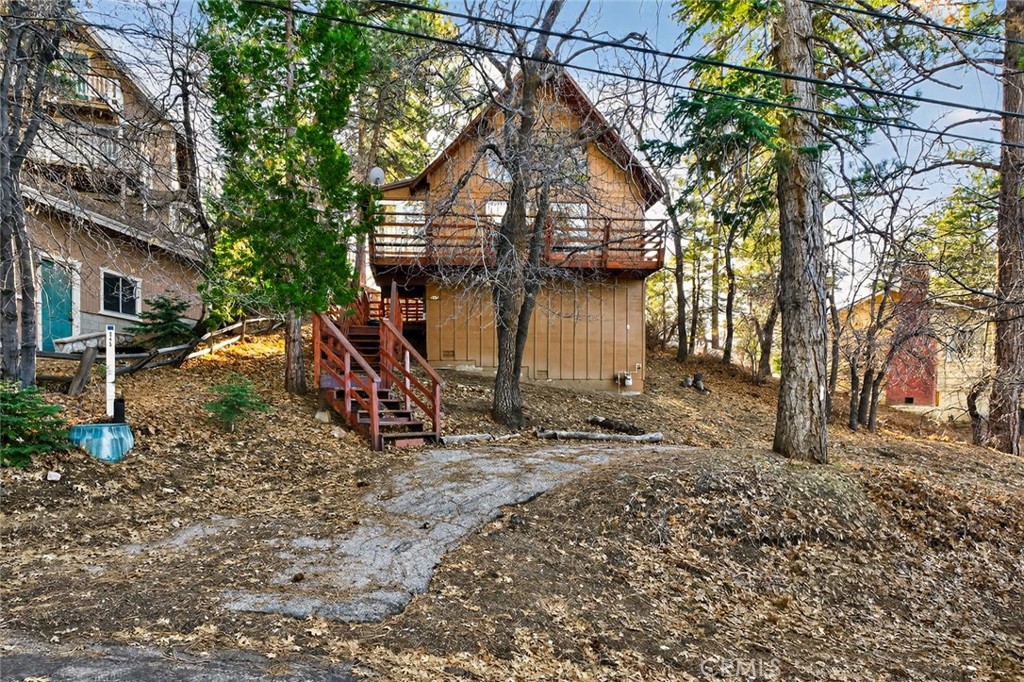 845 Villa Grove