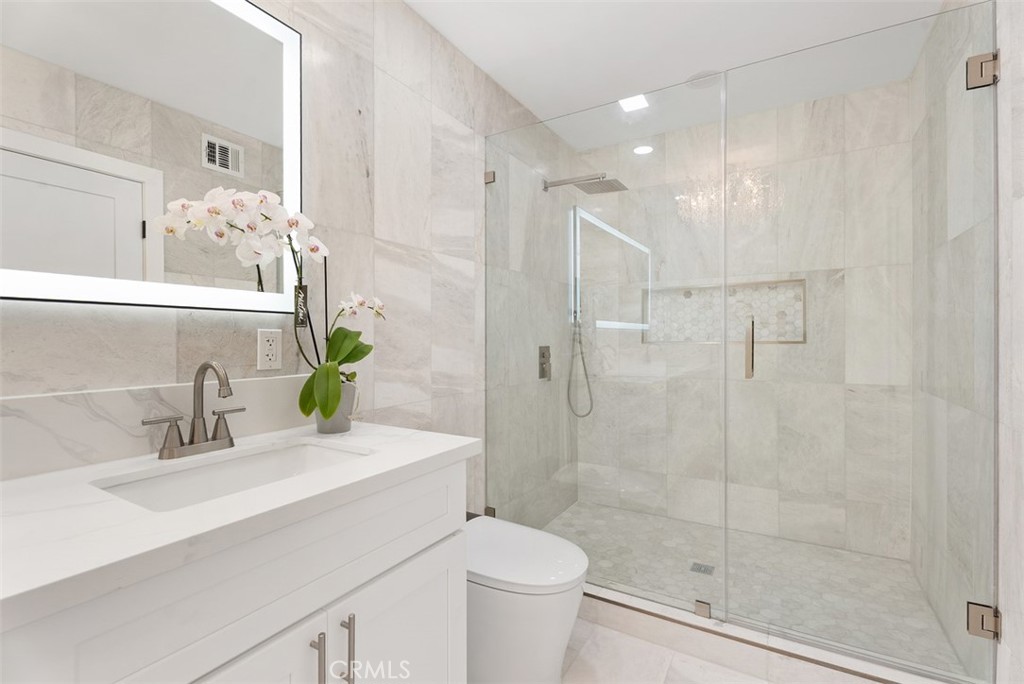3030 San Juan Dr