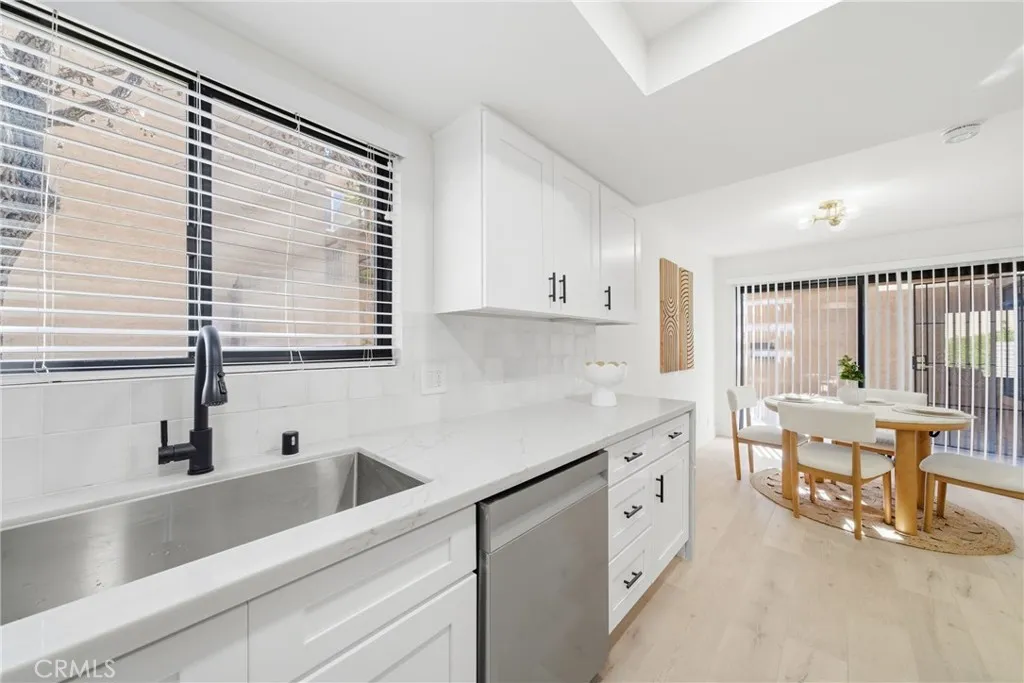 2714 Via Colina Unit 12