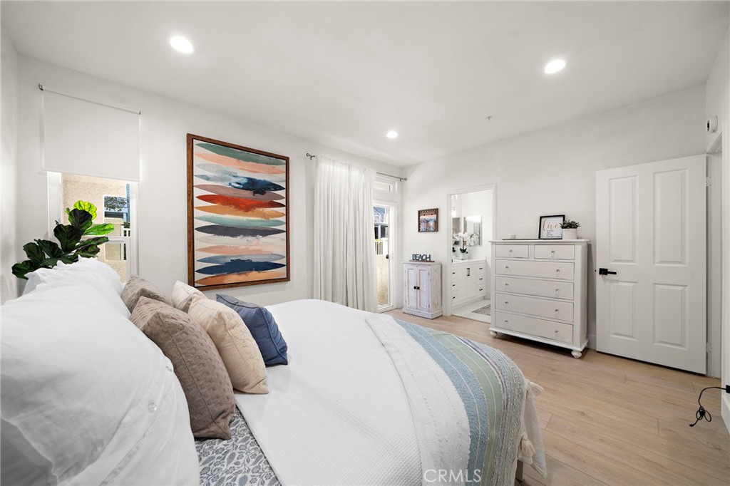 4561 Warner Avenue 101