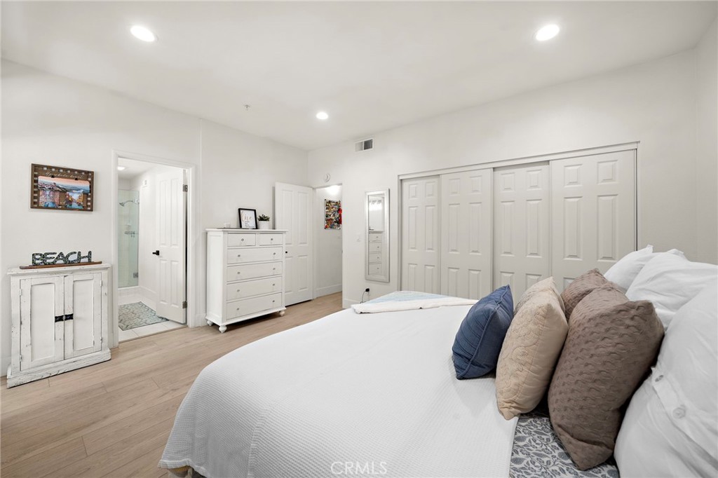 4561 Warner Avenue 101