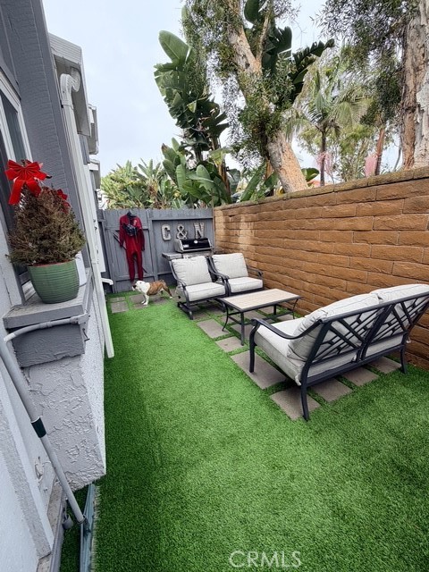 17082 Pacific Coast Hwy 94