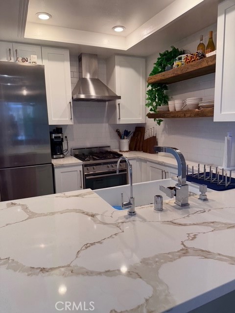 17082 Pacific Coast Hwy 94