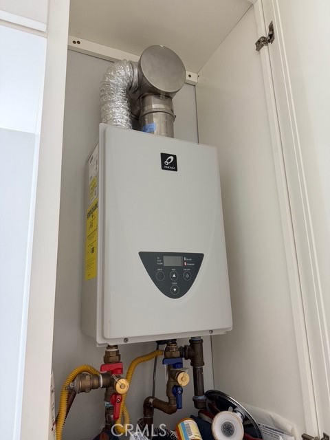 17082 Pacific Coast Hwy 94