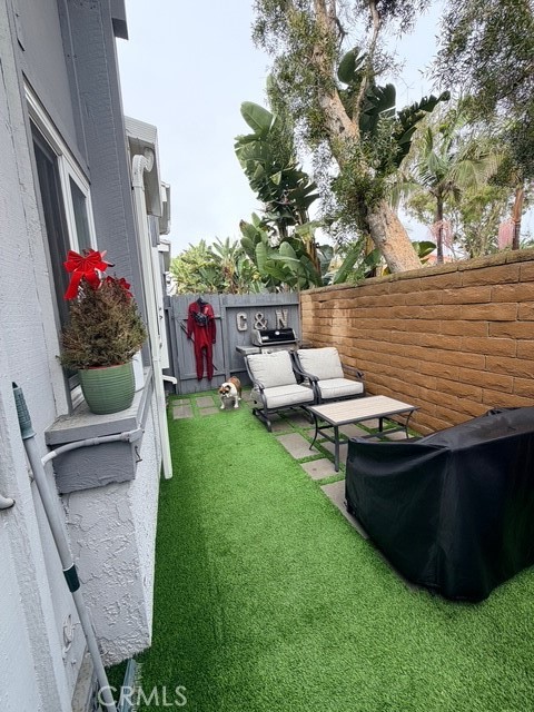 17082 Pacific Coast Hwy 94