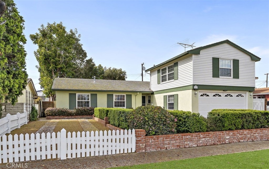 16331 Mahogany Street