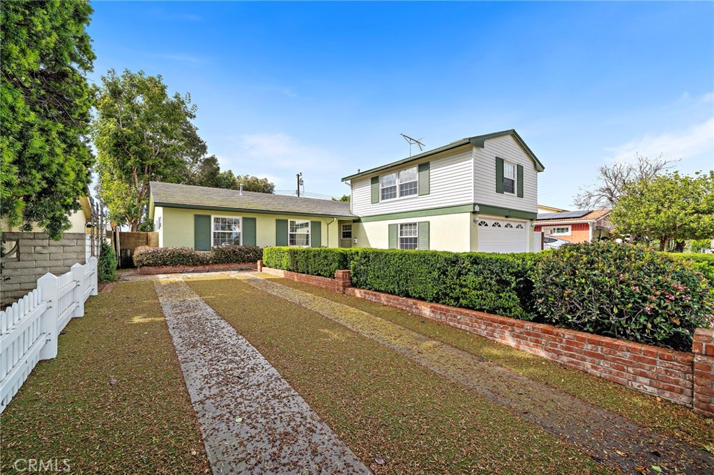 16331 Mahogany Street