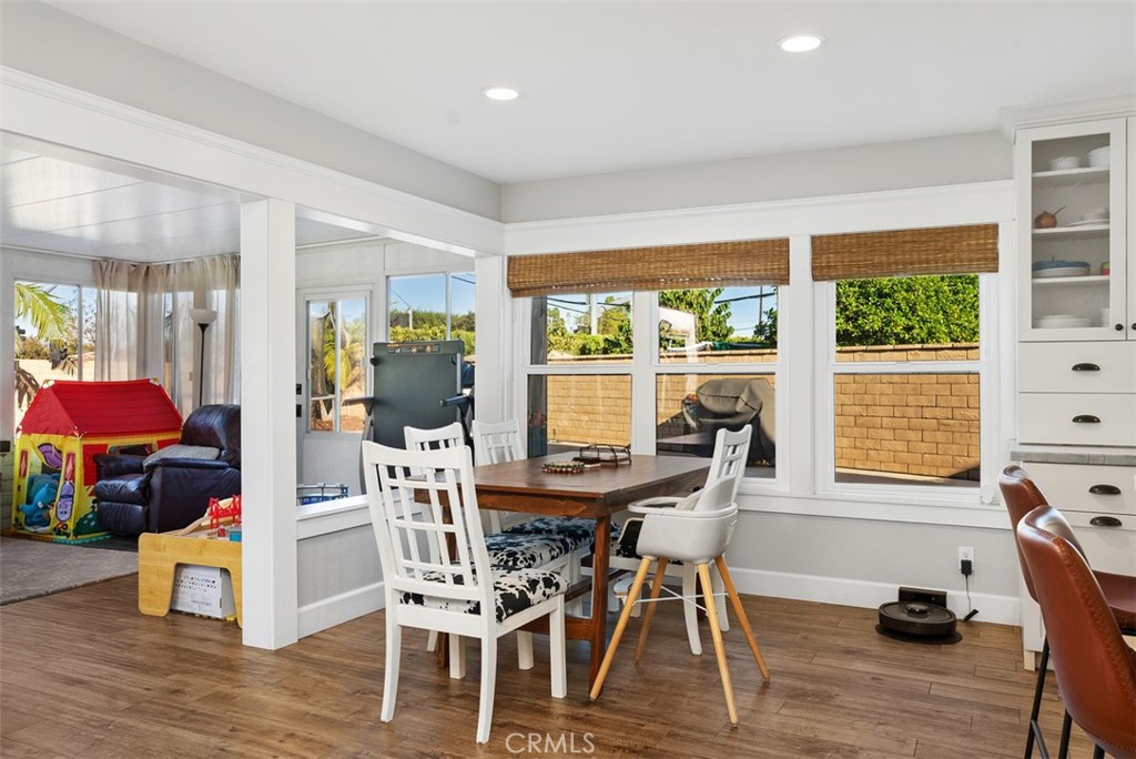 5971 Paradise Circle